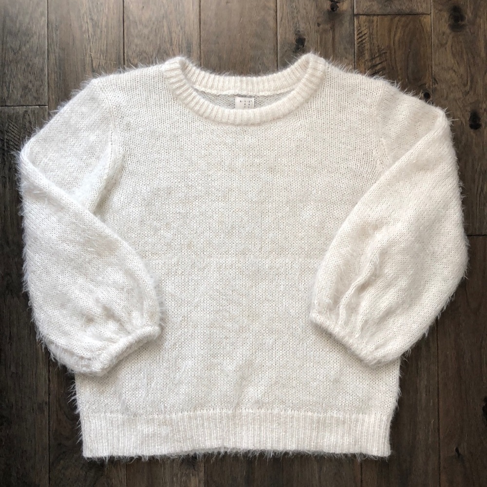 Cream balloon sleeve eyelash sweater